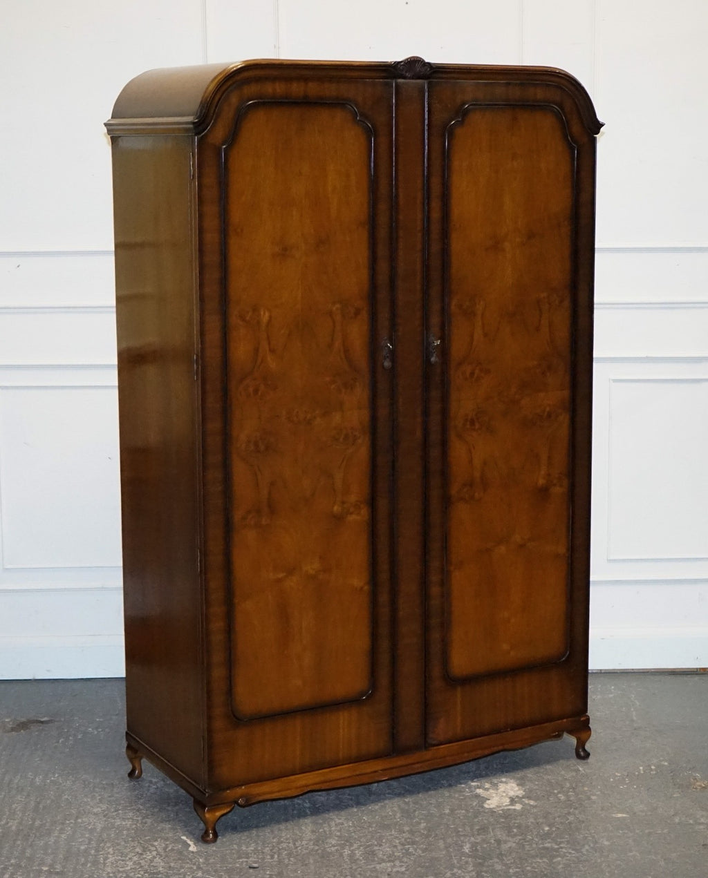 ART DECO 1920'S LARGE TWO DOOR WARDROBE OR AMOIRE