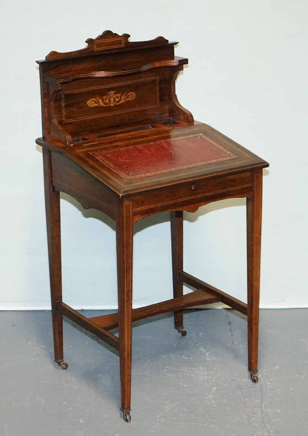 VICTORIAN LADIES WRITING DAVENPORT DESK WITH INLAY & LEATHER WRITING SURFACE