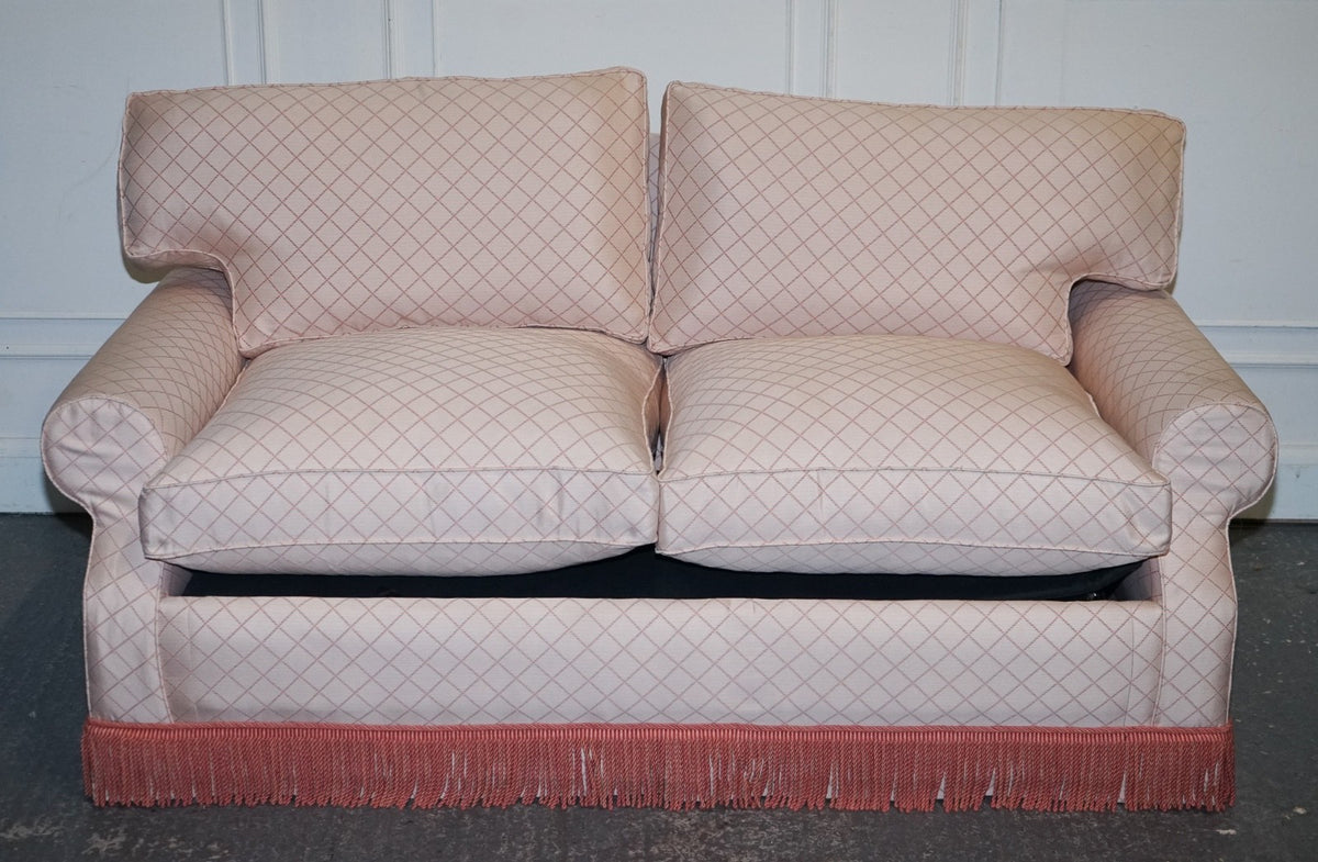 TRADITIONAL ENGLISH COUNTRY HOUSE TWO SEATER SOFA BED FEATHER FILLED CUSHIONS
