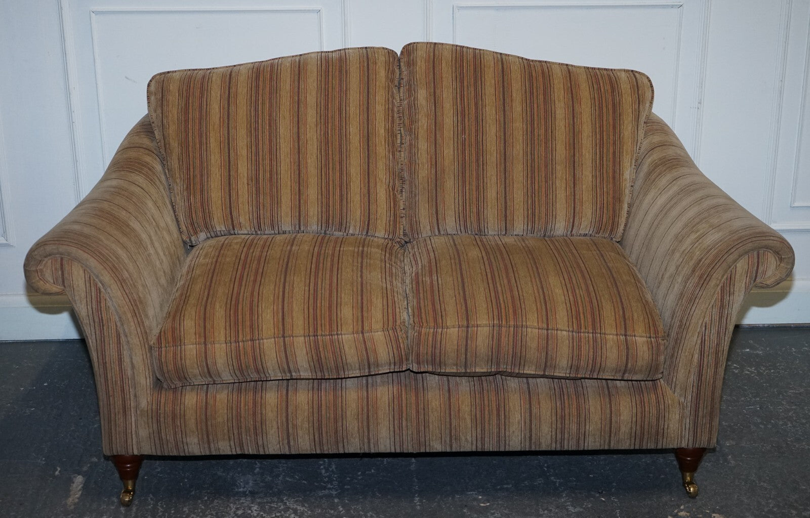 VINTAGE PARKER KNOLL WESTBURY 2 SEATER FABRIC SOFA WITH CASTOR FEET