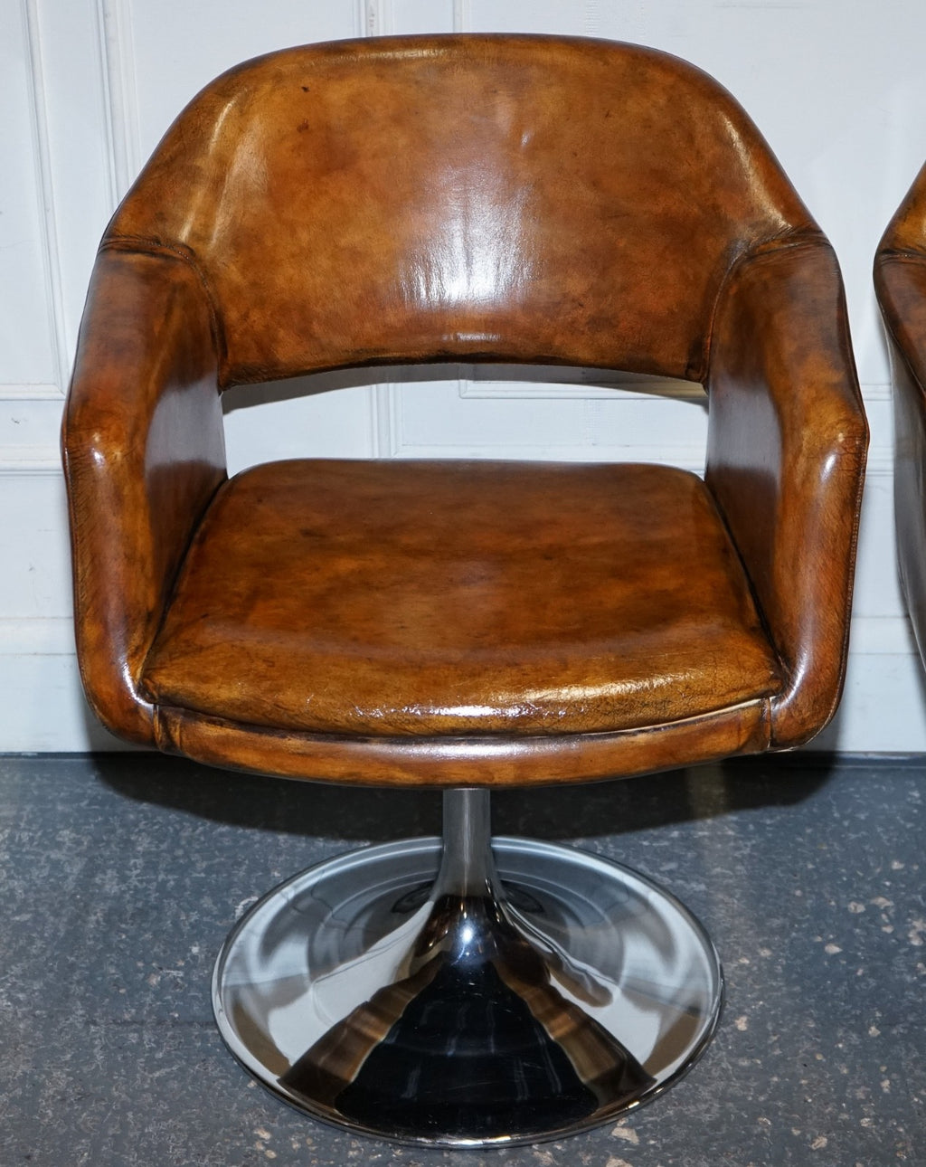 SET OF FOUR RESTORED HAND DYED LEATHER LARGO JOHANSON DESIGN SWIVEL ARMCHAIRS