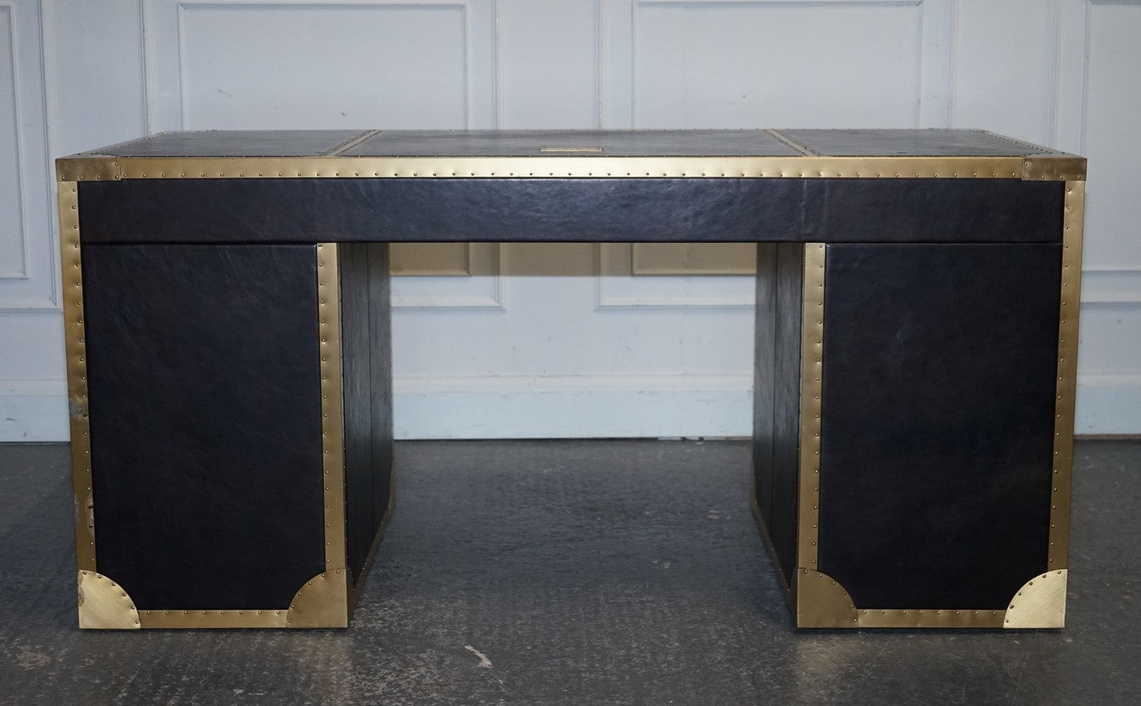 TIMOTHY OULTON CUMBERLAND COLLECTION AGED LEATHER DESK RED VELVET LINING