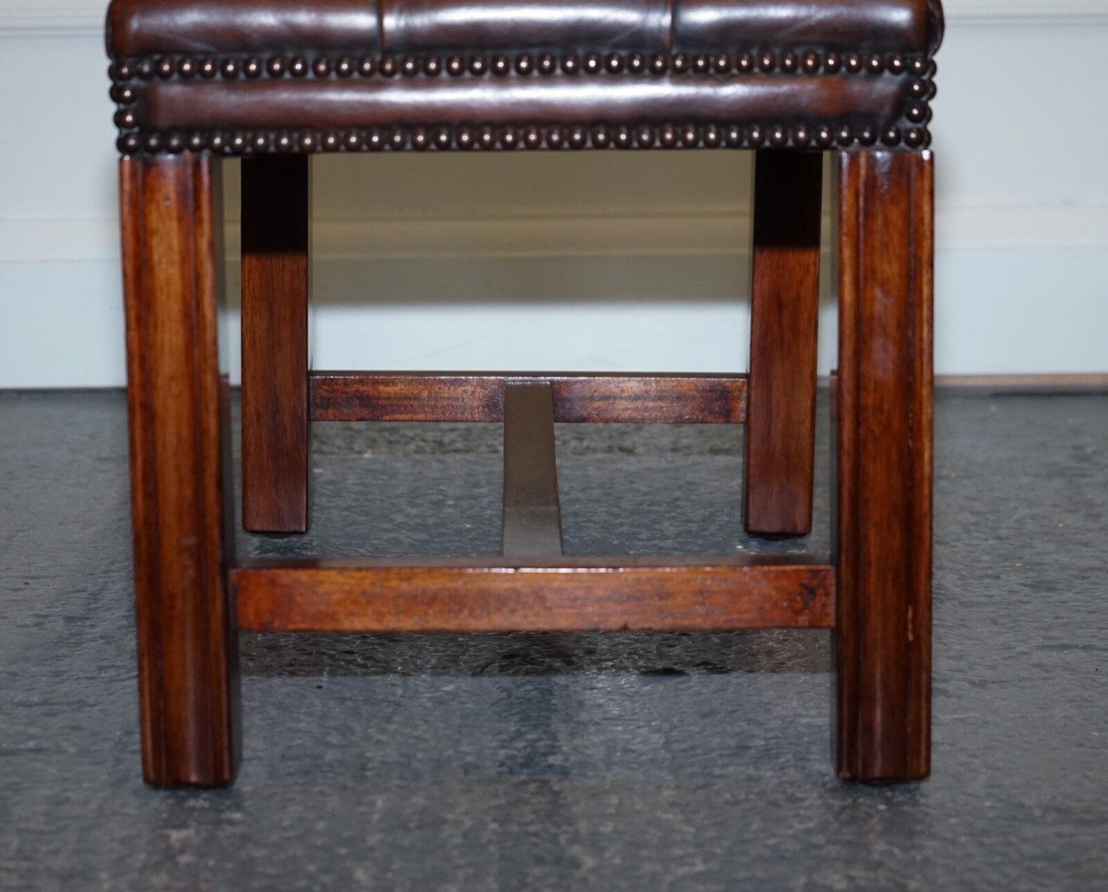 VINTAGE FULLY RESTORED CHESTERFIELD HAND DYED BROWN LEATHER TUFFED FOOTSTOOL