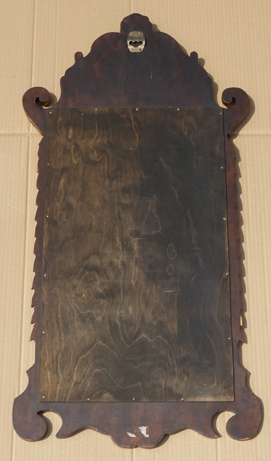 ANTIQUE WALNUT GEORGIAN STYLE HAND CARVED AND PARCEL GILDED WALL MIRROR