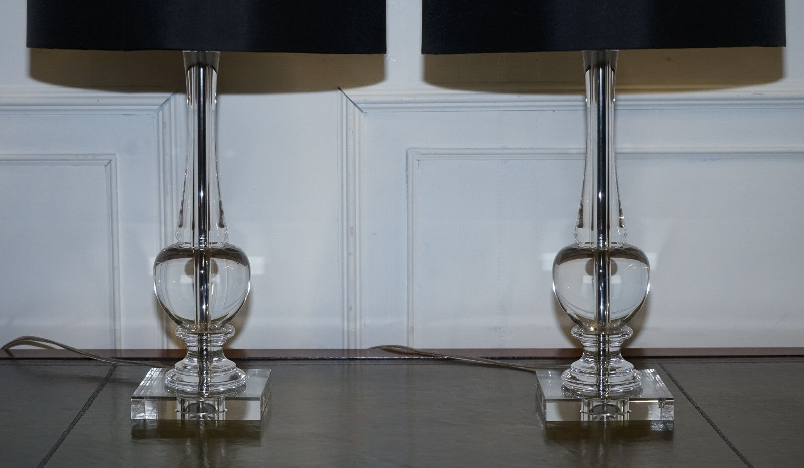 PAIR OF CLEAR GLASS TABLE LAMPS WITH BLACK SHADES