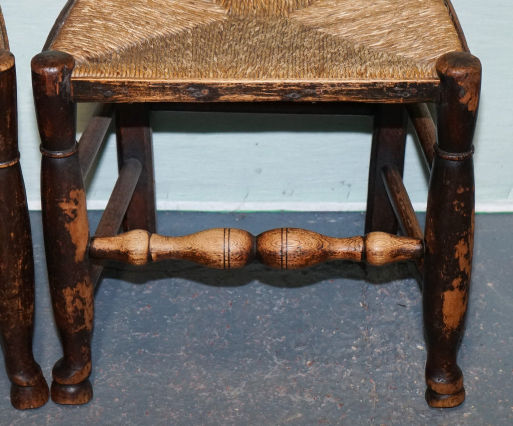SET OF FOUR SOLID OAK COUNTRY HOUSE STRAW SEAT LADDER BACK DINING CHAIRS