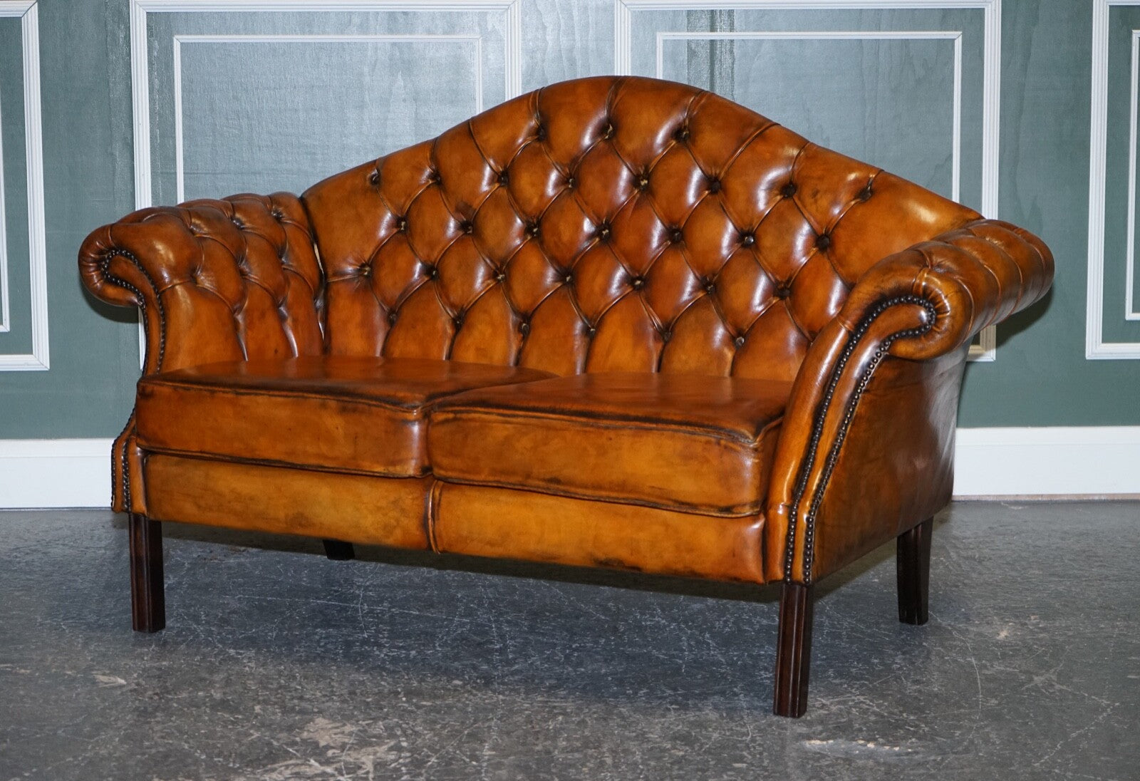 VINTAGE CIGAR BROWN HAND DYED LEATHER CAMEL BACK CHESTERFIELD TWO SEATER SOFA