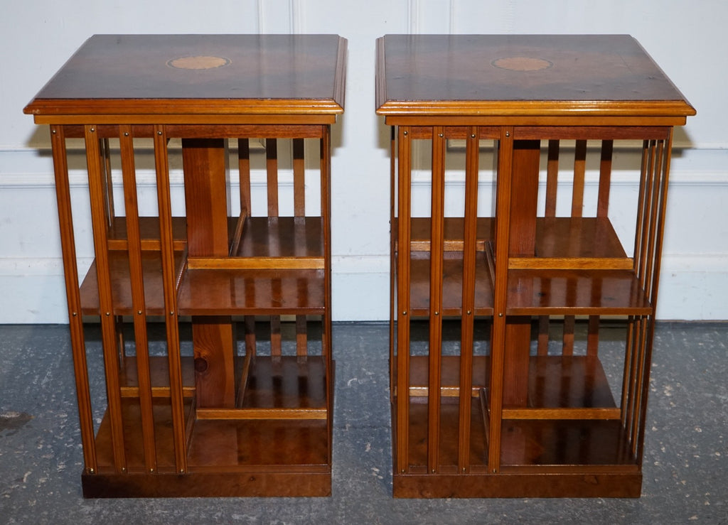 RESTORED PAIR OF ANTIQUE STYLE SHERATON REVIVAL BURR WALNUT BOOKCASES SIDE TABLE