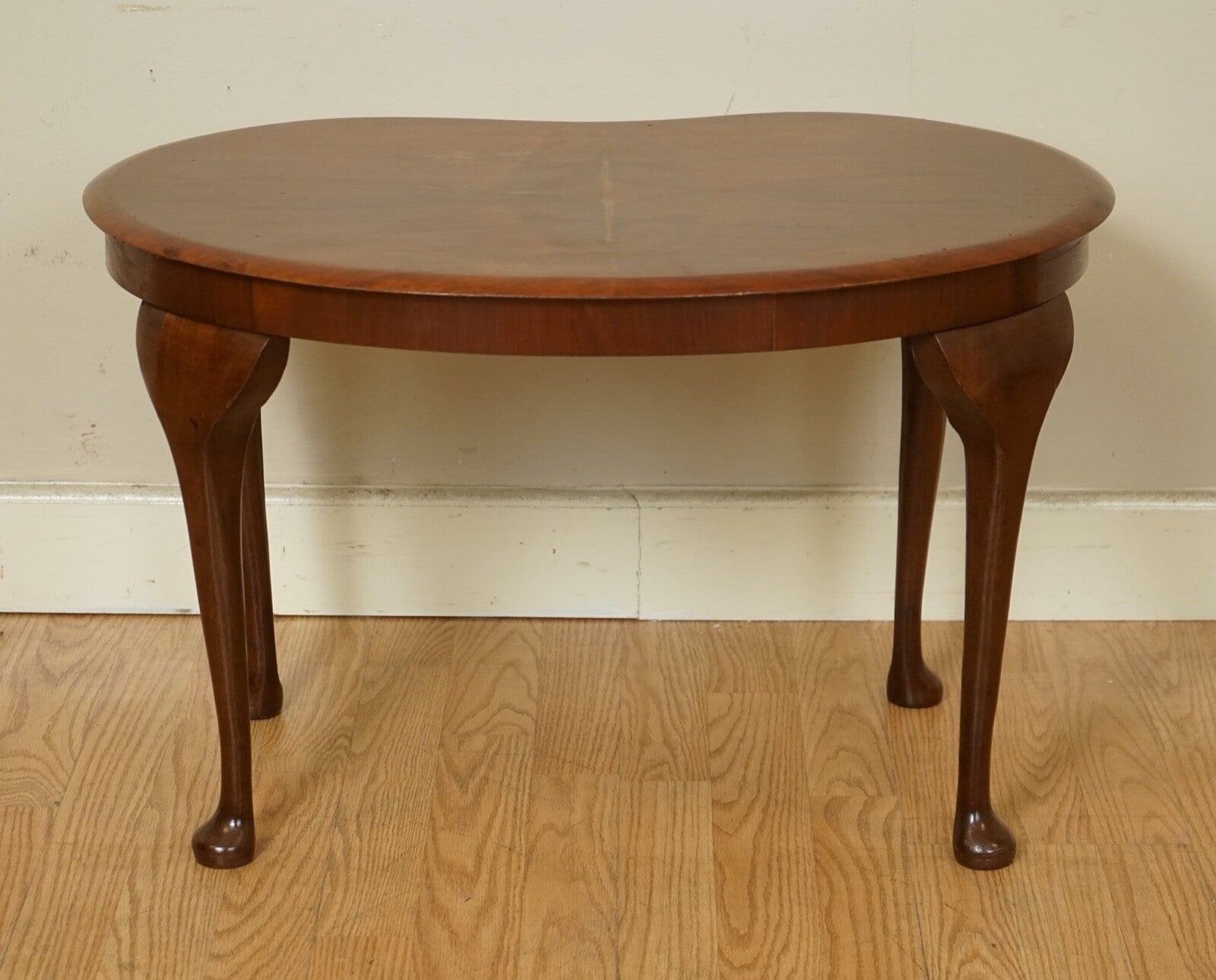 GORGEOUS KIDNEY ART DECO HARDWOOD SIDE END PLANT TABLE