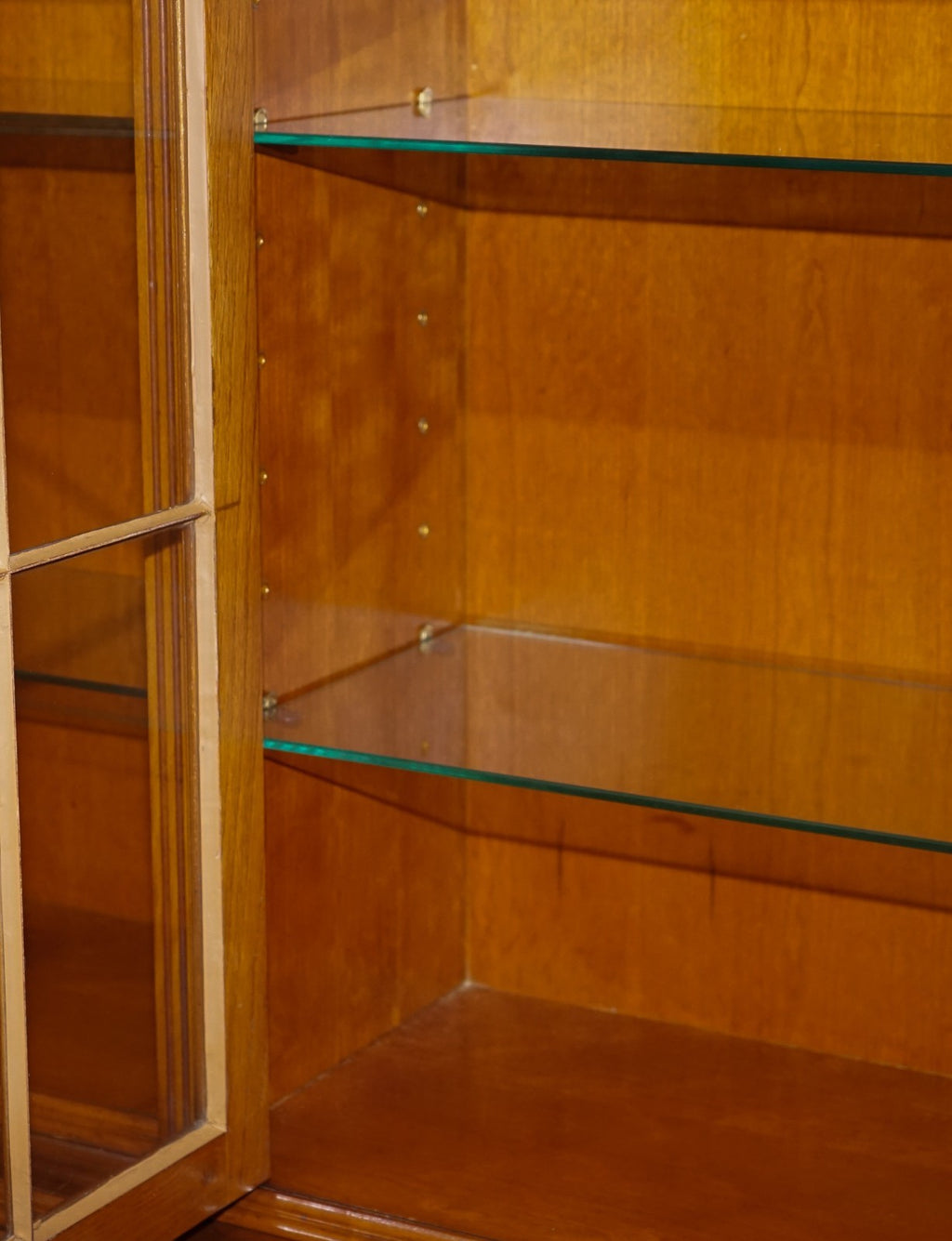 STUNNING GEORGIAN STYLE  BURR YEW BREAKFRONT FOUR DOOR DISPLAY CABINET BOOKCASE