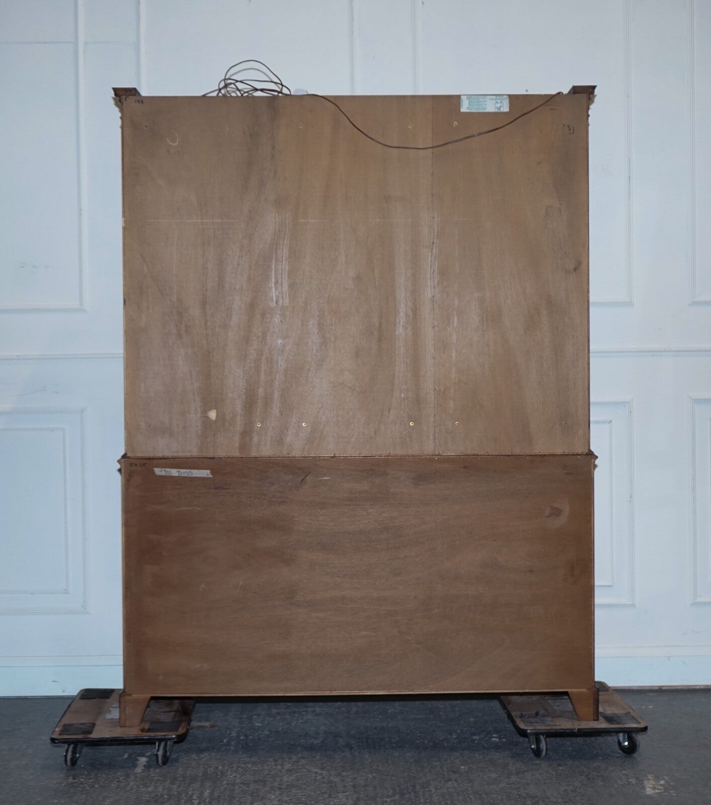 BEVAN FUNNEL GEORGIAN STYLE DISPLAY CABINET BOOKCASE GLASS SHELVES AND LIGHTS