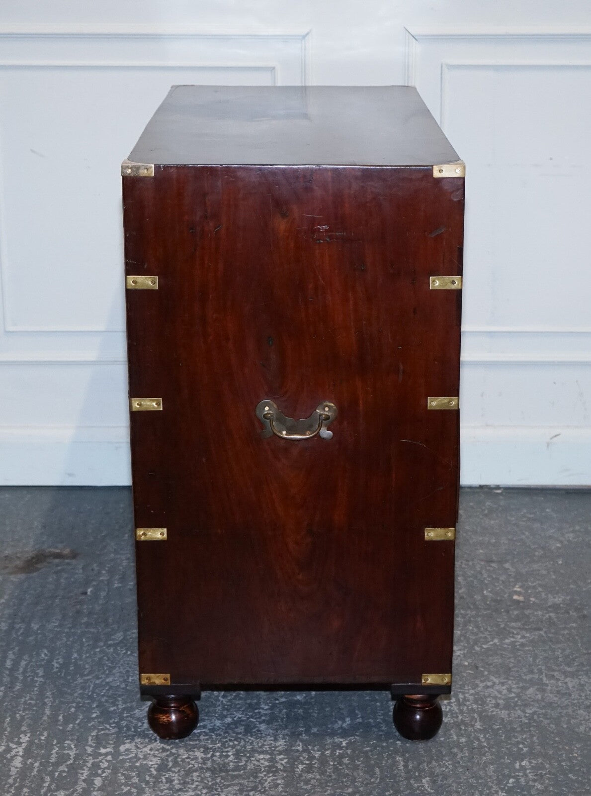 ANTIQUE VICTORIAN MILITARY CAMPAiGN CHEST OF GRADUATED DRAWERS