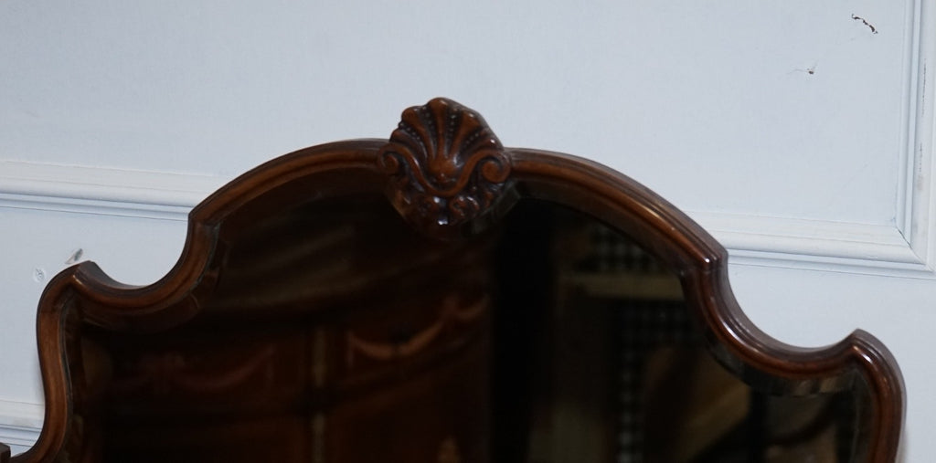 FINE ANTIQUE 1920'S BURR WALNUT HAND CARVED DRESSING TABLE WITH  FOLDING MIRRORS