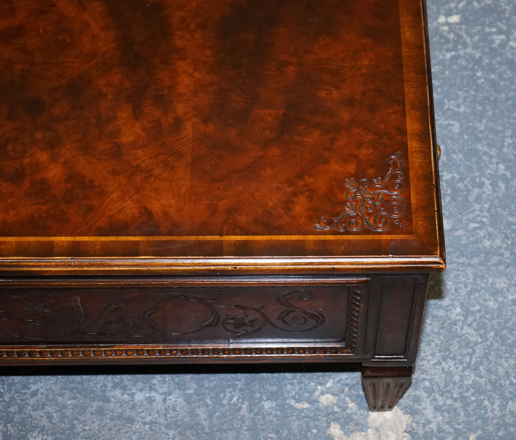 STUNNING AMERICAN THEODORE ALEXANDER COFFEE TABLE TWO DRAWERS & BUTLER TRAYS