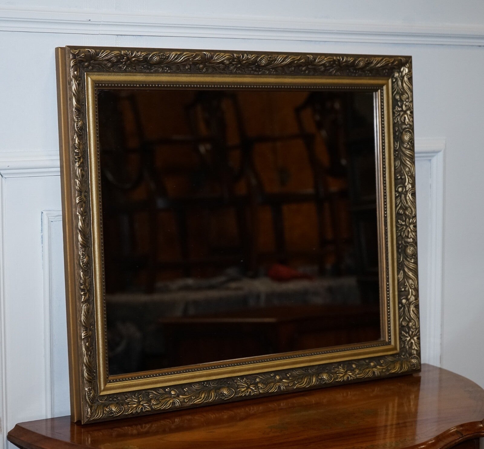 LOVELY VINTAGE GOLD ORNATE BEVELLED WALL MIRROR