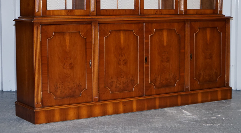 ANTIQUE GEORGIAN STYLE YEW WOOD FOUR DOOR DISPLAY CABINET BOOKCASE