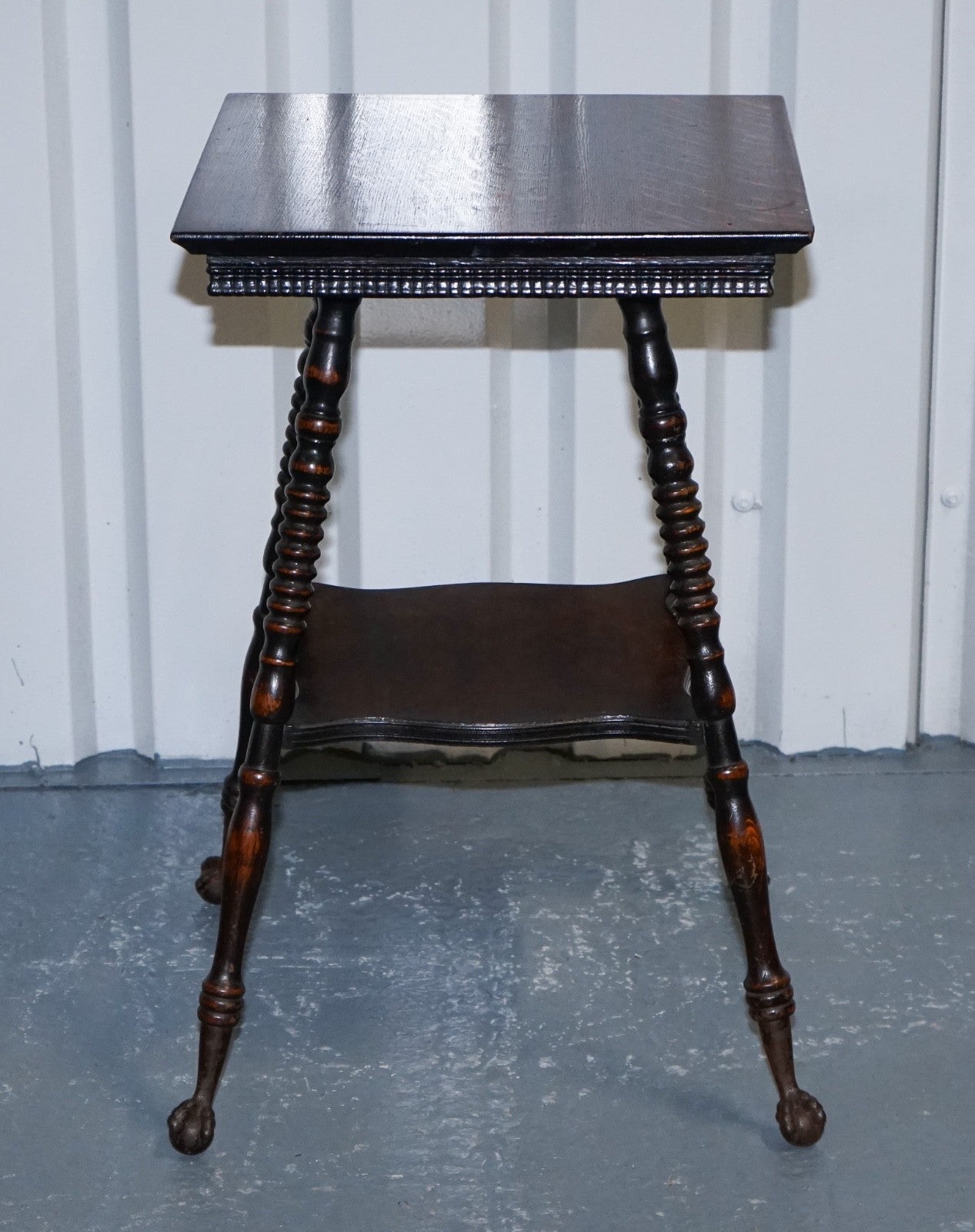 ANTIQUE VICTORIAN TIGER OAK SIDE TABLE TURNED BOBBIN LEGS WITH CAST IRON FEET