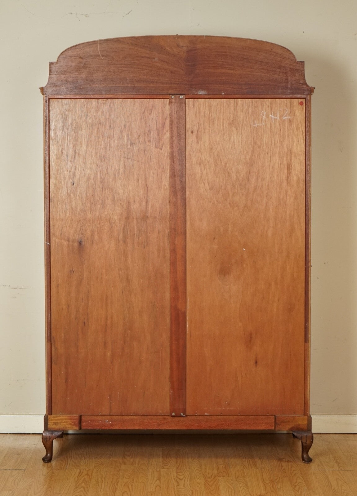 STUNNING MADE IN ENGLAND ART DECO BURR WALNUT DOUBLE WARDROBE