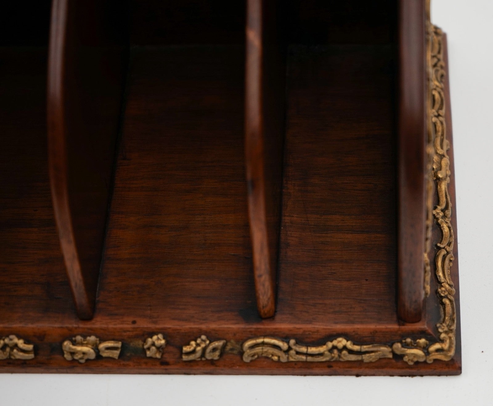ANTIQUE ENGLISH WOODEN GILTED DESK CLERKS LETTER RACK ORGANISER