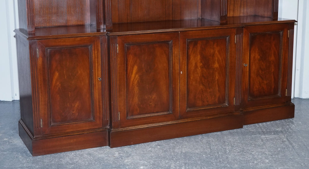 REGENCY STYLE BREAKFRONT OPEN BOOKCASE DISPLAY CABINET SHELVES & CUPBOARDS