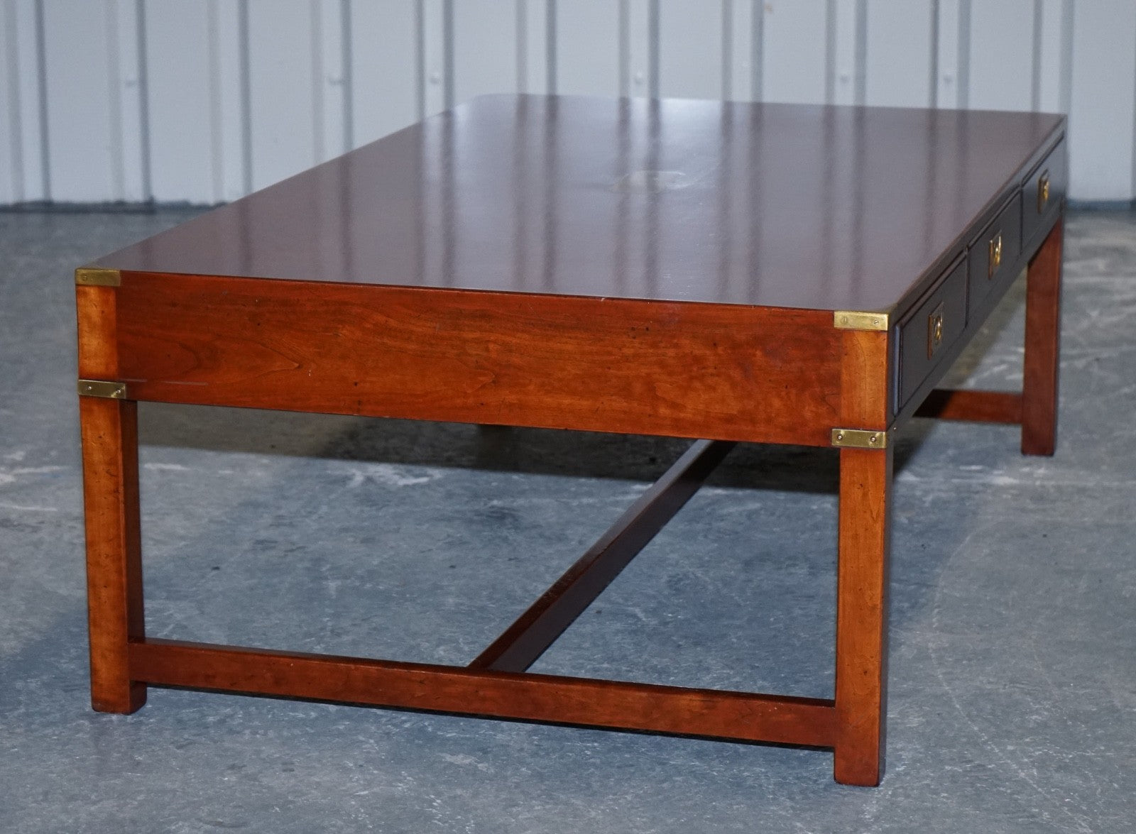 LARGE MILITARY CAMPAIGN REH KENNEDY HARRODS COFFEE TABLE WITH THREE DEEP DRAWERS