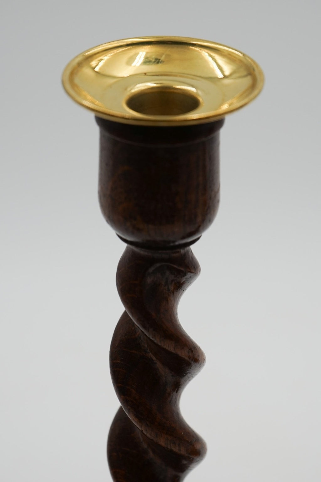 EARLY ViCTORIAN PAIR OF ENGLISH OAK BARLEY TWIST CANDLE STICKS (5)