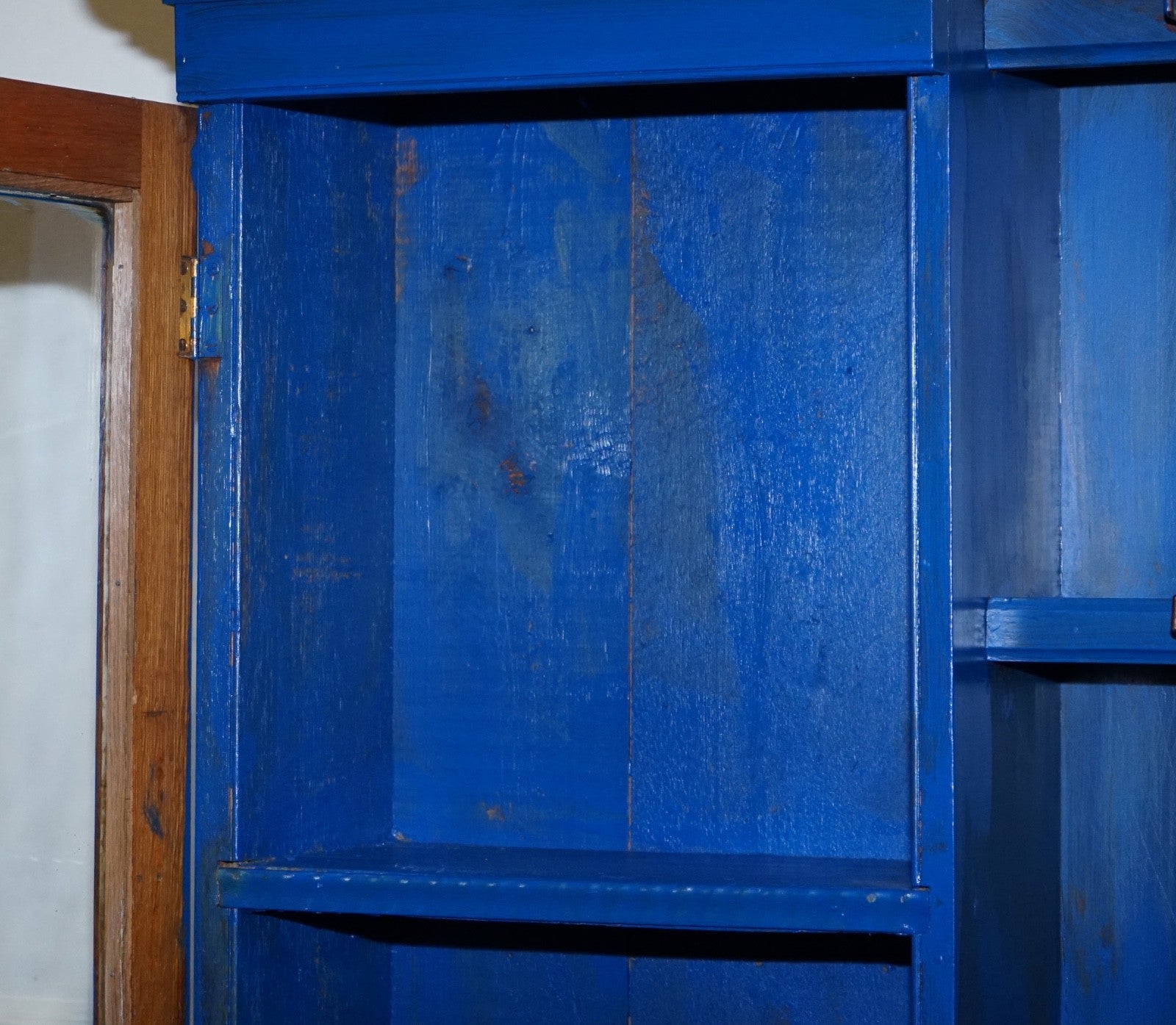 ANTIQUE VICTORIAN VIBRANT BLUE HAND PAINTED KITCHEN CUPBOARD CABINET