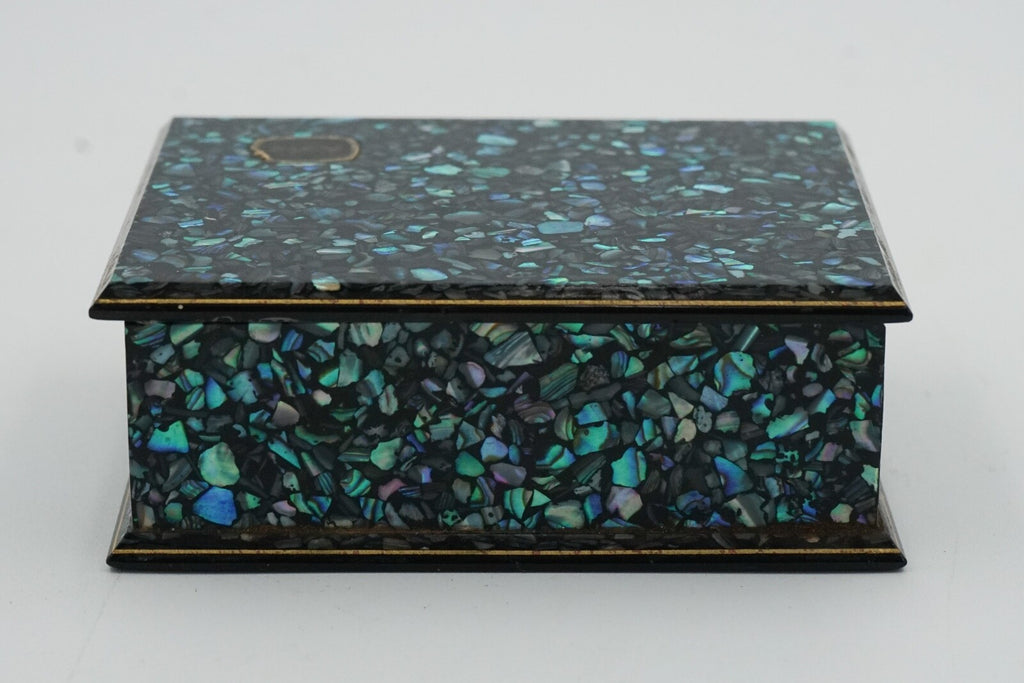 VINTAGE GENUINE PAUA SHELL ABALONE TRINKET JEWELERY STORAGE BOX FROM NEW ZEALAND