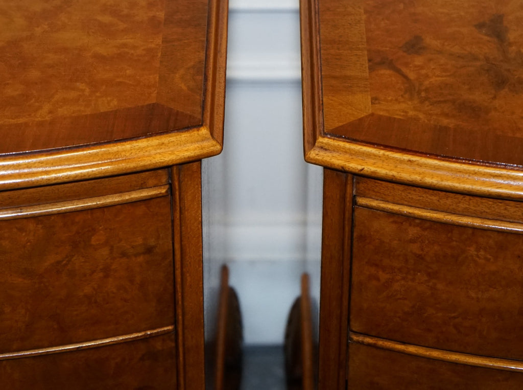 GORGEOUS PAIR OF ART DECO STYLE BURR WALNUT BEDSIDES NIGHTSTANDS TABLES