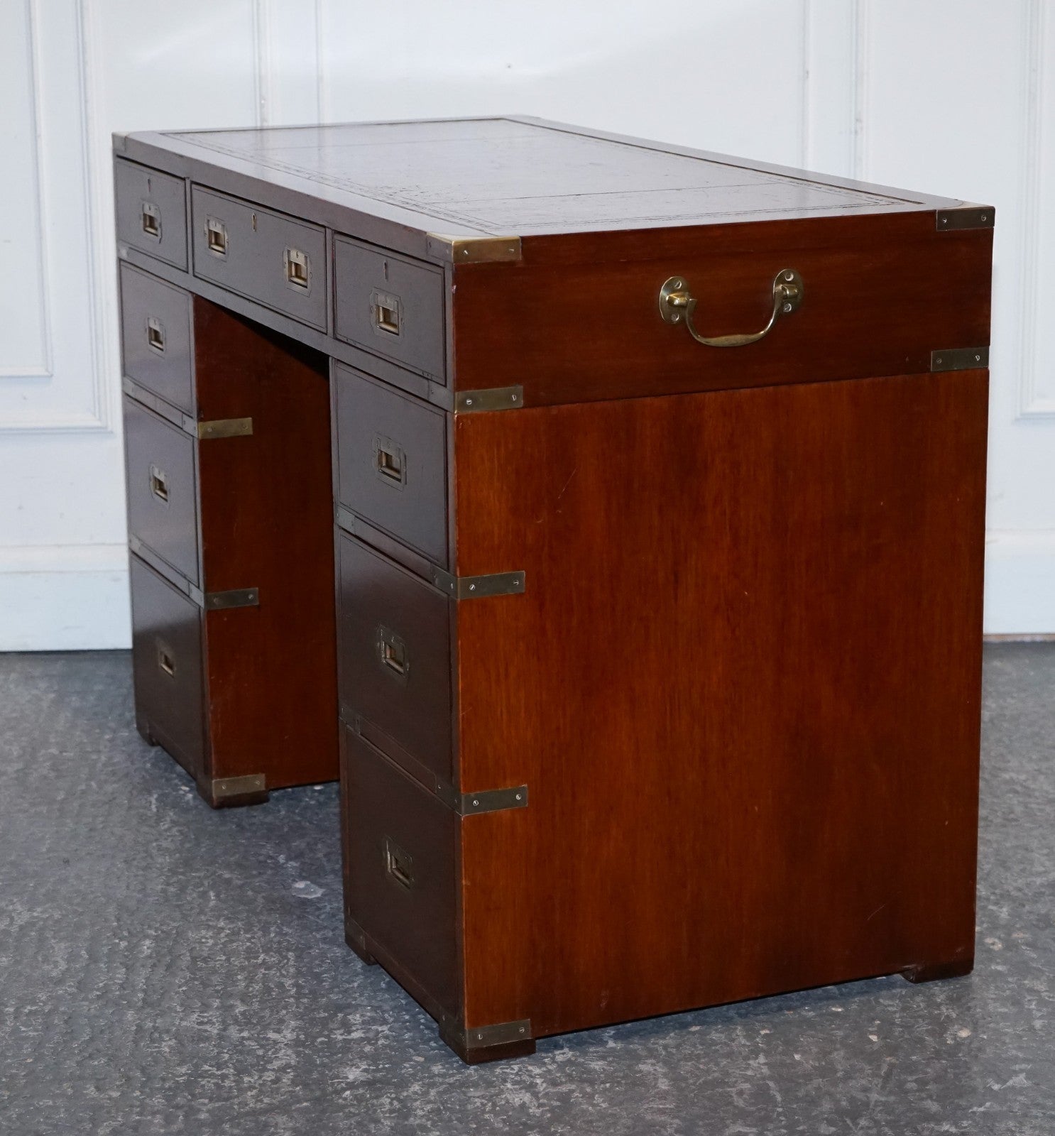 FULLY RESTORED MILITARY CAMPAIGN TWIN PEDESTAL DESK BROWN LEATHER TOP