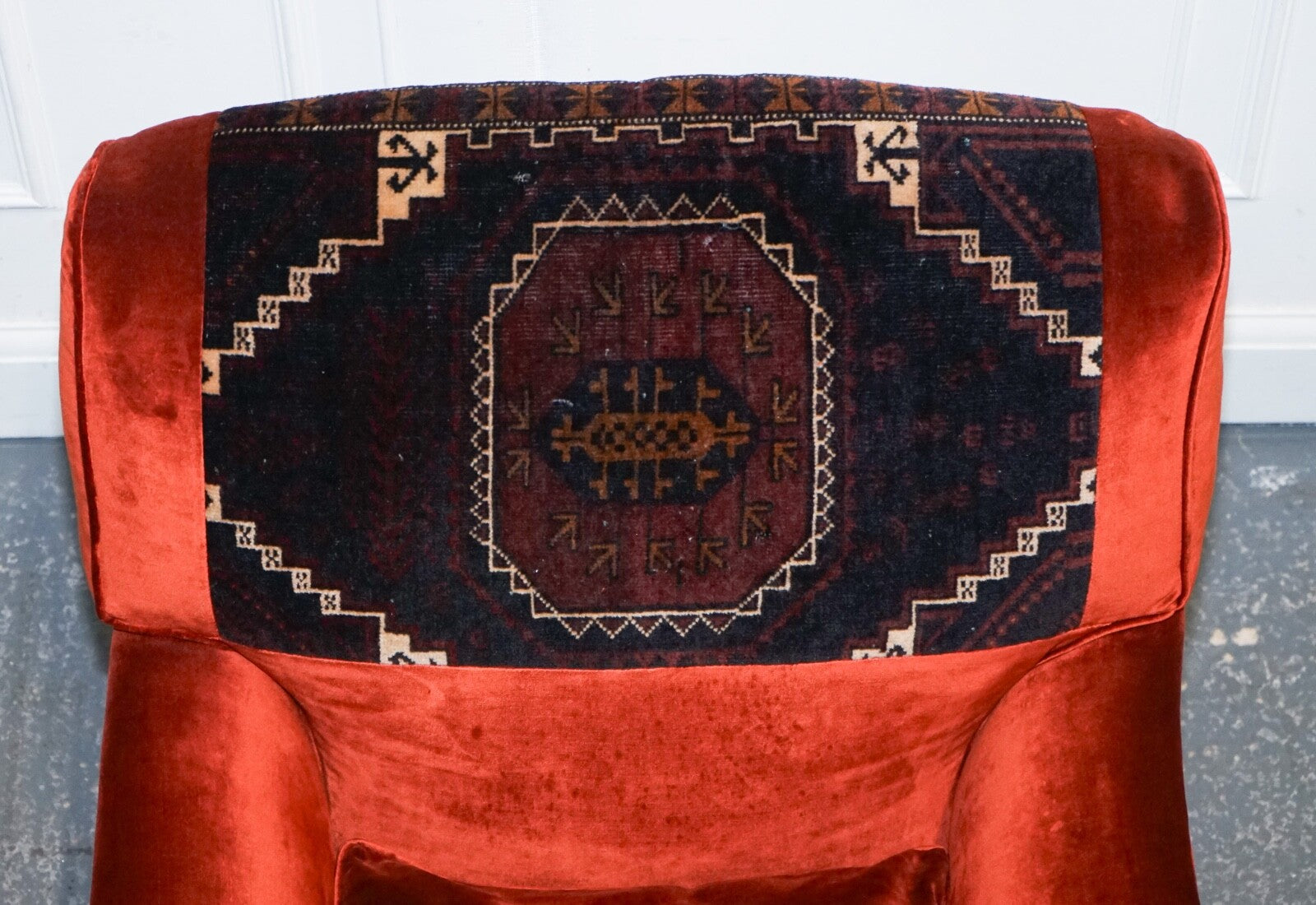 VINTAGE RED VELVET & AZTEC KILIM UPHOLSTERED HOWARD GEORGE SMITH STYLE ARMCHAIR