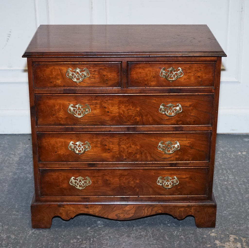 ELEGANT VINTAGE BURL ELM ALL OVER CHEST OF DRAWERS COMMODE BRASS HANDLES