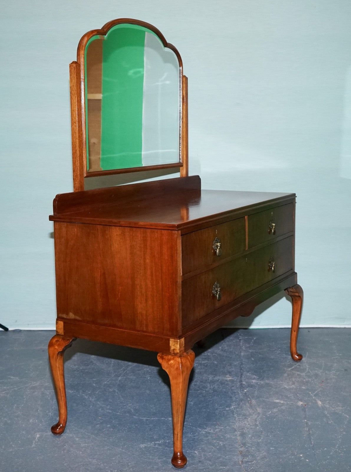 1930's ART DECO WALNUT DRESSING TABLE QUEEN ANNE STYLE DESK