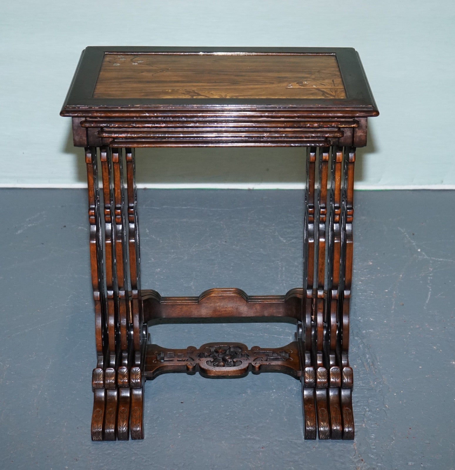 ART NOUVEAU CHINESE EXPORT NESTING TABLES PIERCED FRETWORK BONE & ABALONE C 1900