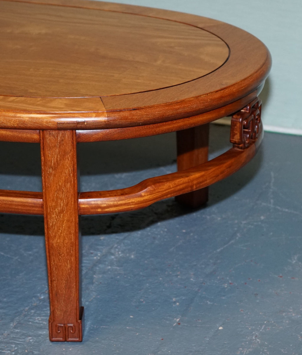 VINTAGE CHiNESE ORiENTAL CARVED BROWN TEAK COFFEE TABLE
