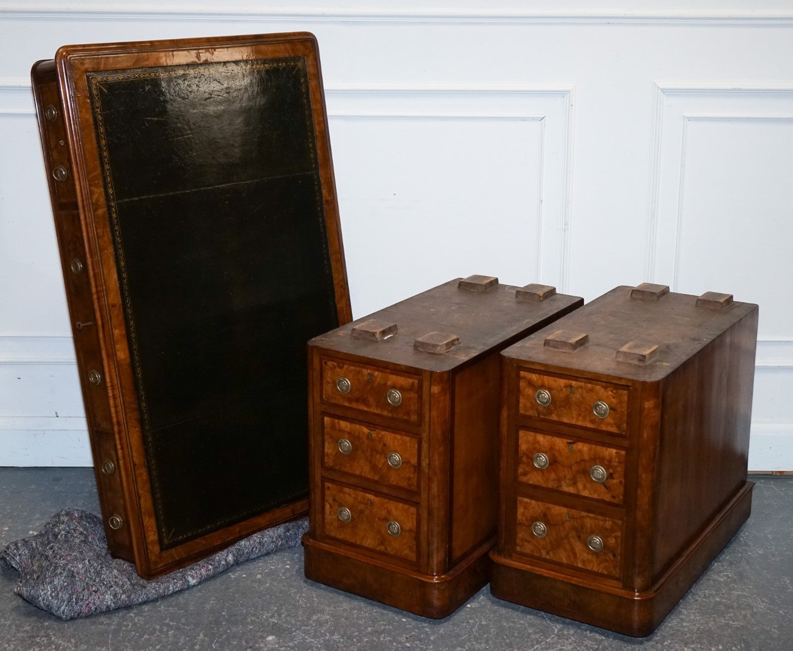 IMPORTANT ROYAL DRUCE & CO LONDON 1840's RESTORED BURR WALNUT TWIN PEDESTAL DESK