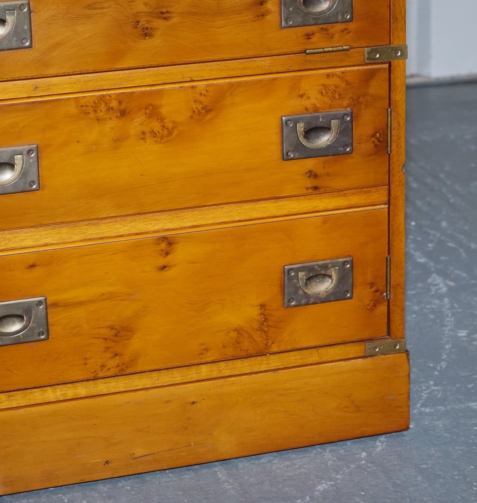 VINTAGE RECORD PLAYER CABINET HIDDEN INSIDE MILITARY CAMPAIGN CHEST OF DRAWERS