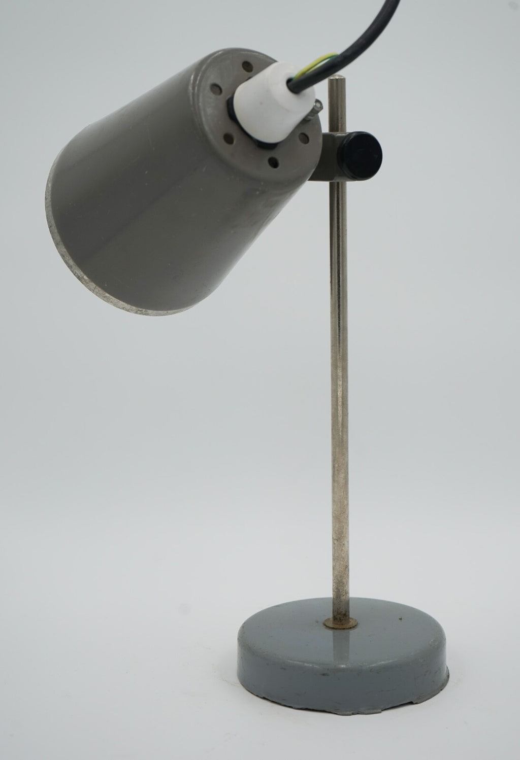 1940'S ENGLISH SALVAGED LABORATORY SCHOOL TABLE ADJUSTABLE LIGHT 002