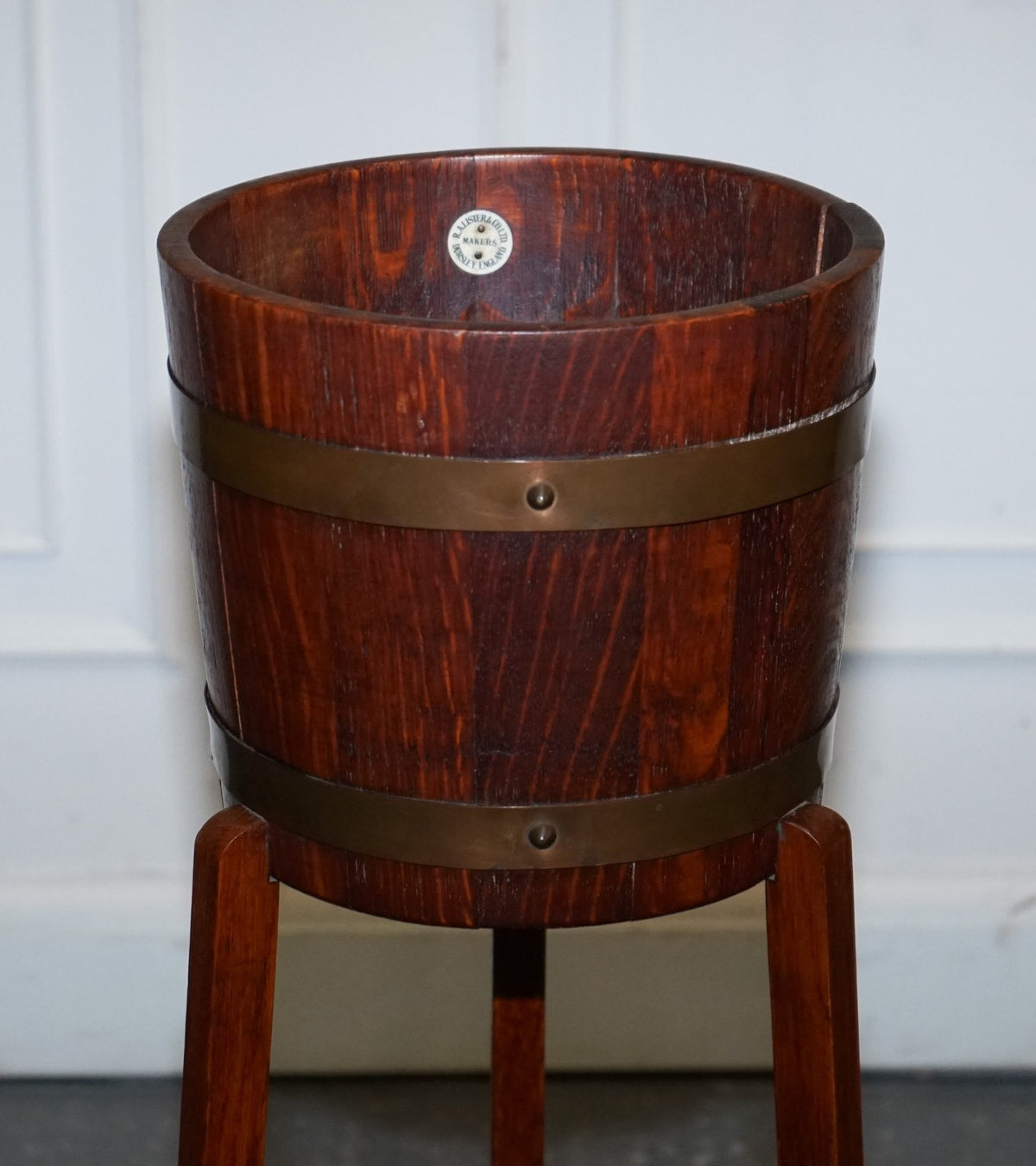 ANTIQUE EDWARDIAN OAK PLANT OR CHAMPAGNE STAND BY R.A. LISTER & CO ENGLAND