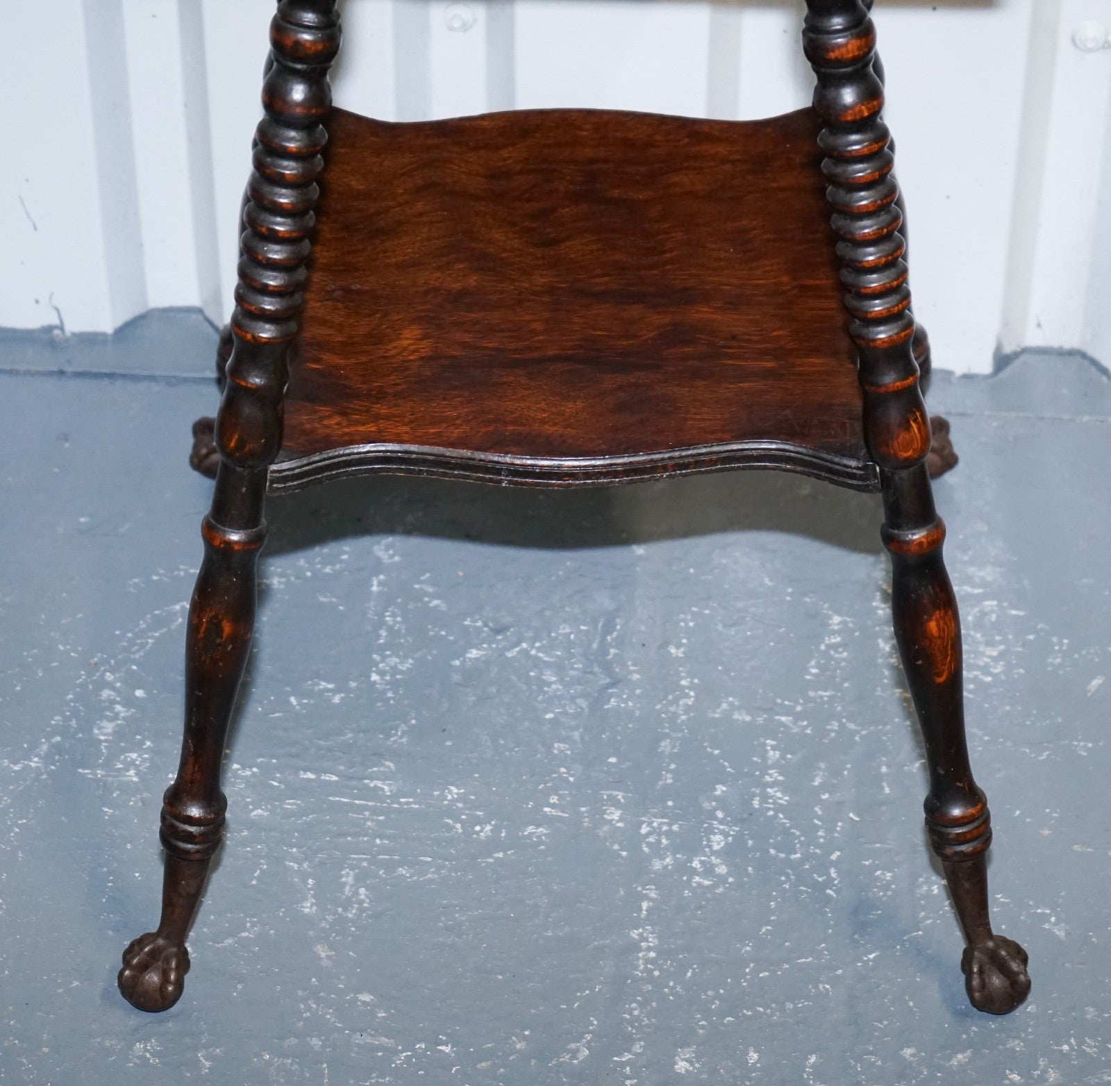 ANTIQUE VICTORIAN TIGER OAK SIDE TABLE TURNED BOBBIN LEGS WITH CAST IRON FEET