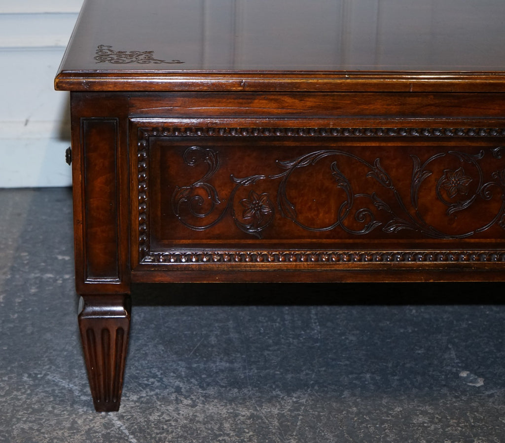 STUNNING AMERICAN THEODORE ALEXANDER COFFEE TABLE TWO DRAWERS & BUTLER TRAYS