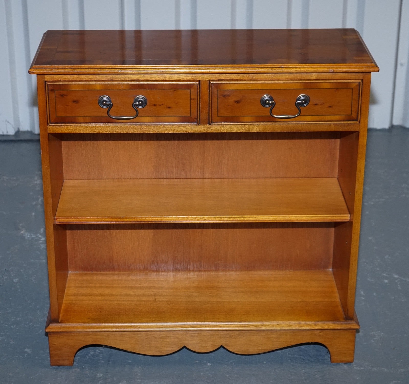 VINTAGE BURR YEW WOOD OPEN DWARF LIBRARY BOOKCASE WiTH TWO DRAWERS & SHELF