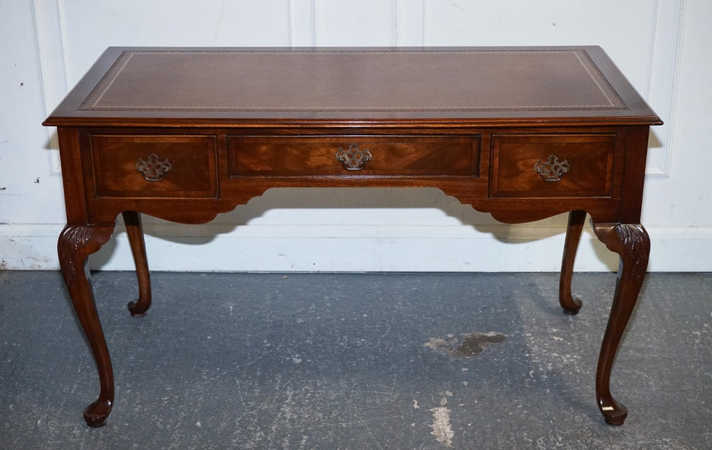 ENGLISH ANTIQUE STYLE WRITING DESK WITH BROWN LEATHER GOLD EMBOSSED TOP