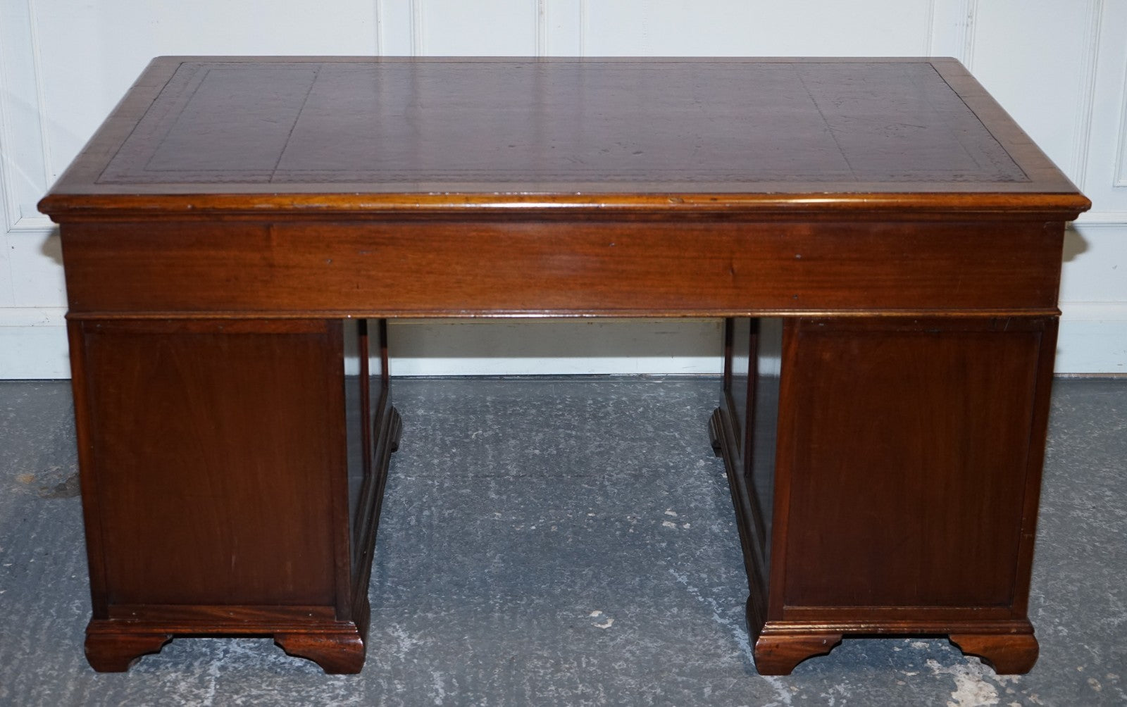 ANTIQUE RESTORED HOBBS & CO LONDON TWIN PEDESTAL DESK HAND DYED RED LEATHER TOP