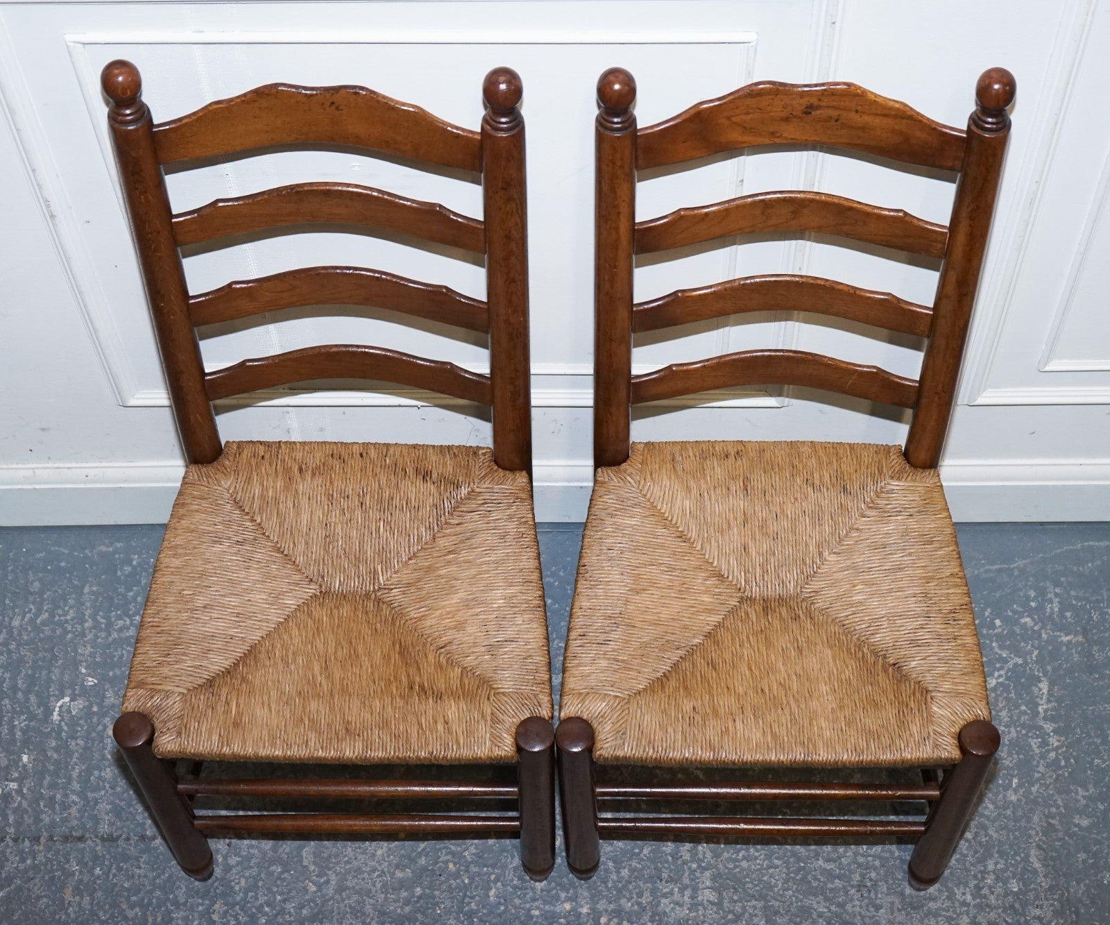 SET OF SIX ANTIQUE ENGLISH 19TH CENTURY LADDERBACK RUSH SEAT DINING CHAIRS