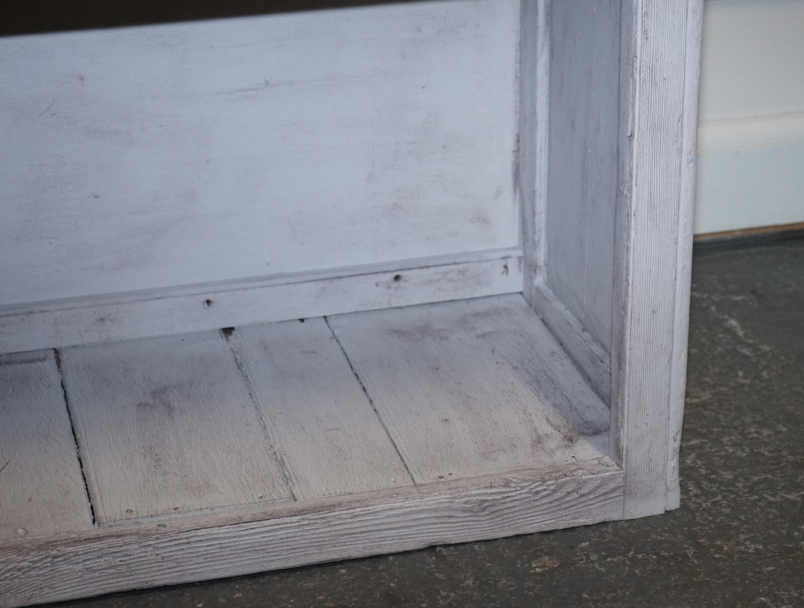 ANTIQUE HAND PAINTED ENGLISH PINE FARMHOUSE SIDEBOARD WITH THREE DRAWERS