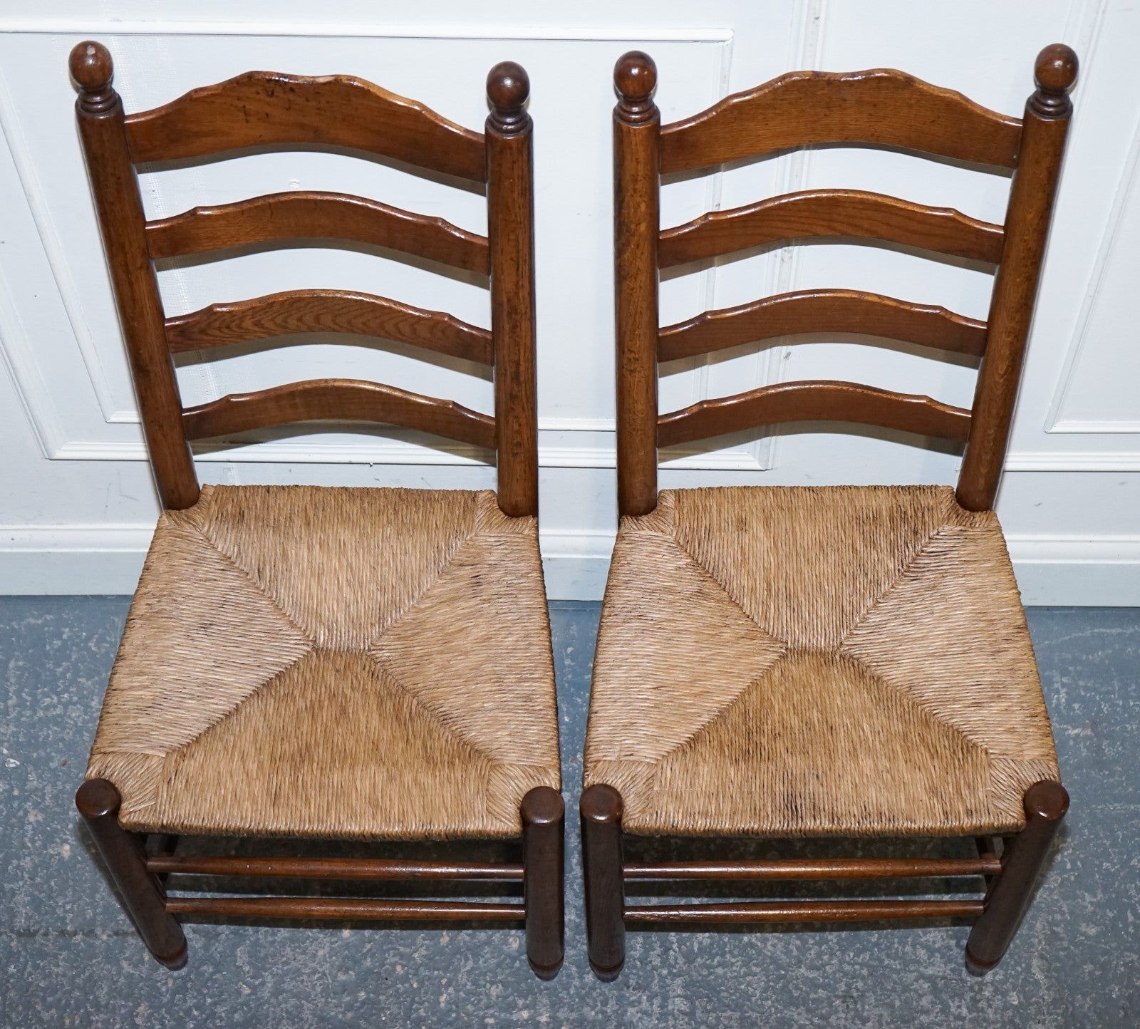 SET OF SIX ANTIQUE ENGLISH 19TH CENTURY LADDERBACK RUSH SEAT DINING CHAIRS