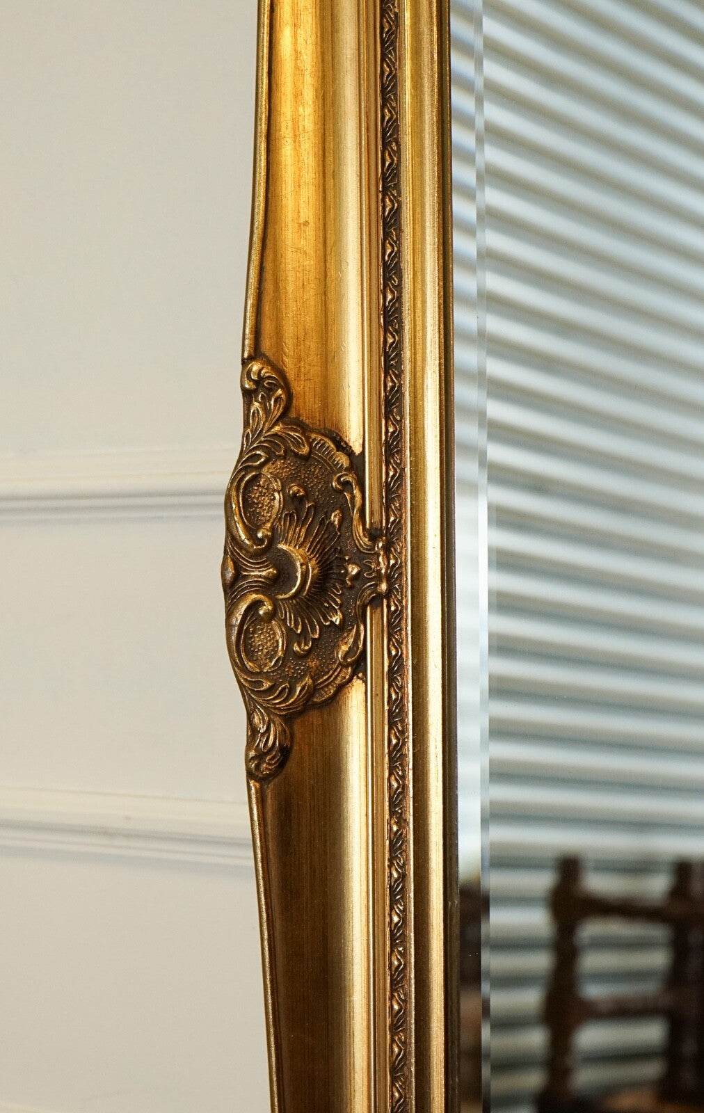 LARGE FRENCH CLASSIC GOLDEN ORNATE WALL REGAL MIRROR 138 X 77 CM