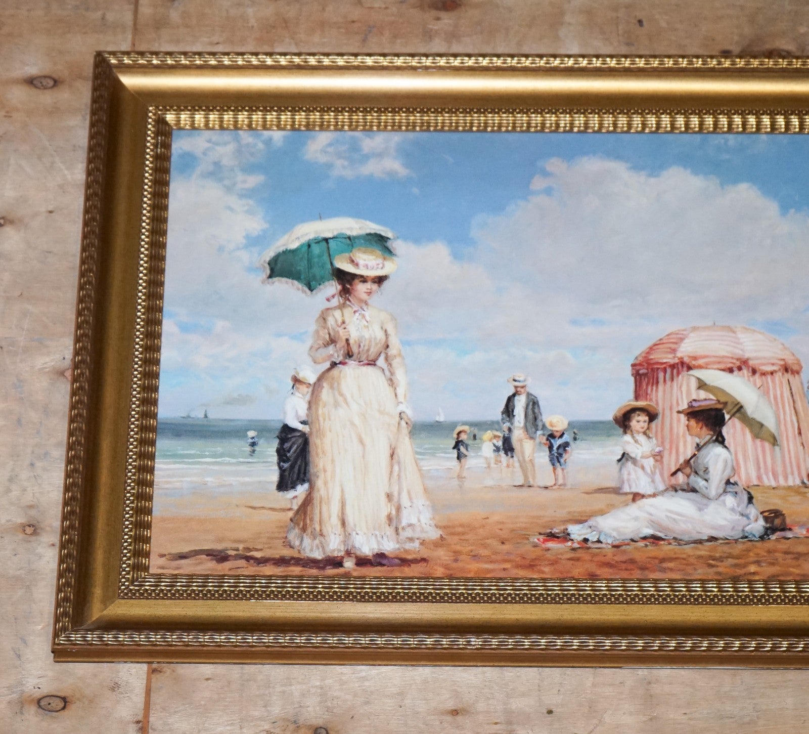 VINTAGE VICTORIAN STYLE PRINT IN GILTED FRAME ''CAREFREE DAYS'' BEACH 66 X 96 CM