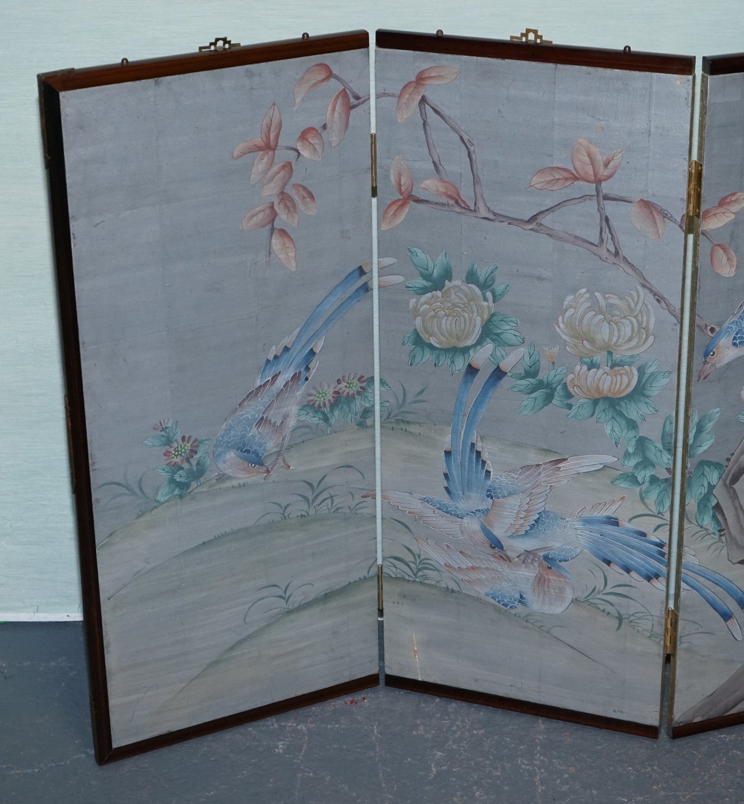 VINTAGE EXOTIC ORIENTAL BIRDS & FLOWERS FOLDING FOUR PANEL PETITE ROOM DIVIDER